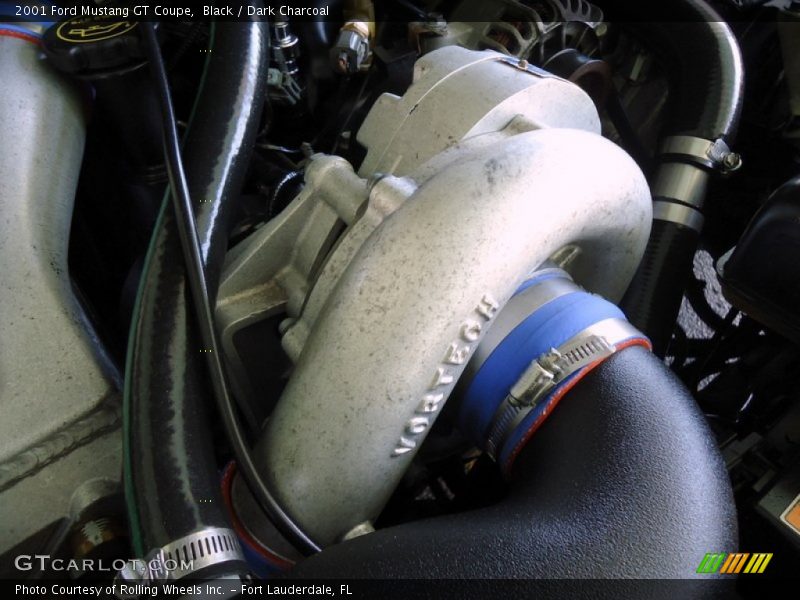 Black / Dark Charcoal 2001 Ford Mustang GT Coupe