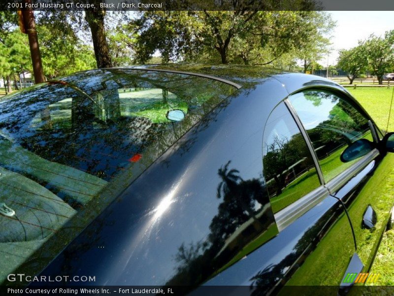 Black / Dark Charcoal 2001 Ford Mustang GT Coupe