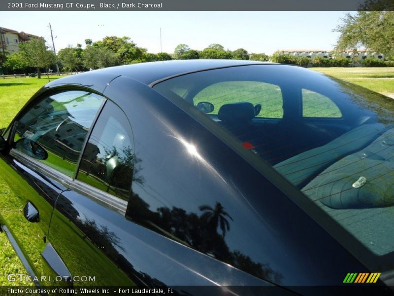 Black / Dark Charcoal 2001 Ford Mustang GT Coupe