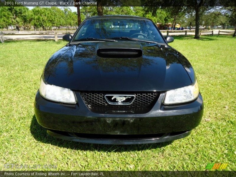 Black / Dark Charcoal 2001 Ford Mustang GT Coupe