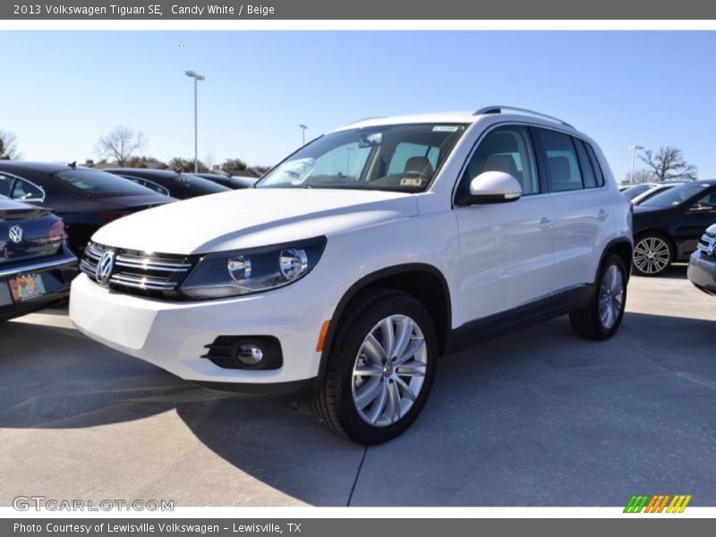 Candy White / Beige 2013 Volkswagen Tiguan SE