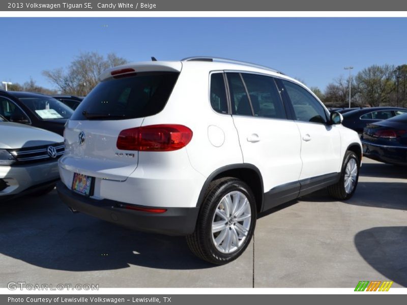 Candy White / Beige 2013 Volkswagen Tiguan SE