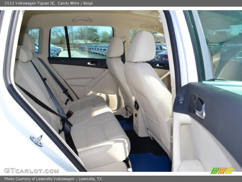 Candy White / Beige 2013 Volkswagen Tiguan SE
