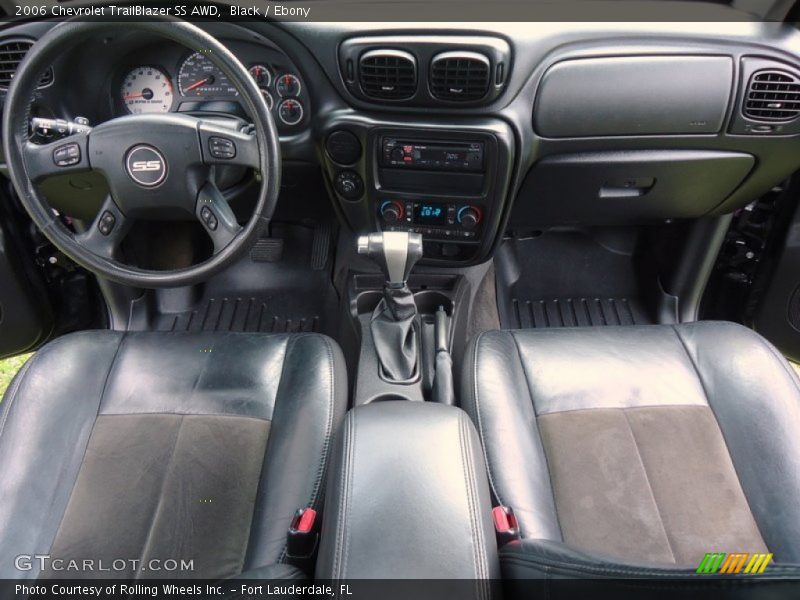 Dashboard of 2006 TrailBlazer SS AWD