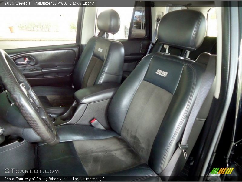 Front Seat of 2006 TrailBlazer SS AWD