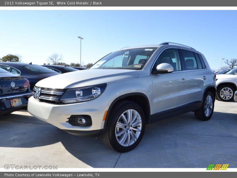 White Gold Metallic / Black 2013 Volkswagen Tiguan SE