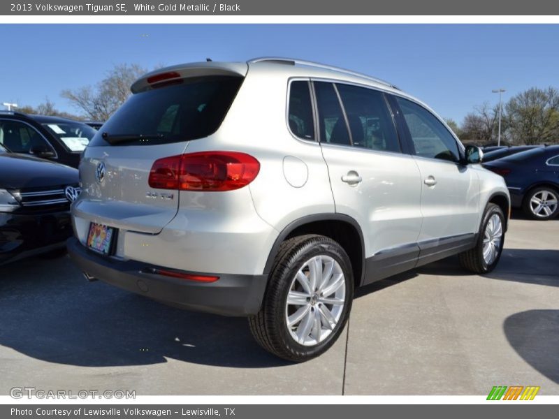 White Gold Metallic / Black 2013 Volkswagen Tiguan SE