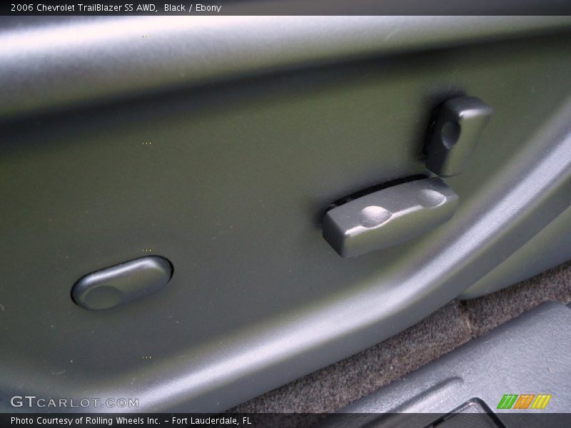 Black / Ebony 2006 Chevrolet TrailBlazer SS AWD