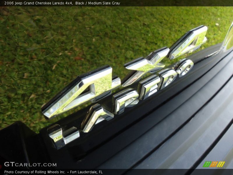Black / Medium Slate Gray 2006 Jeep Grand Cherokee Laredo 4x4