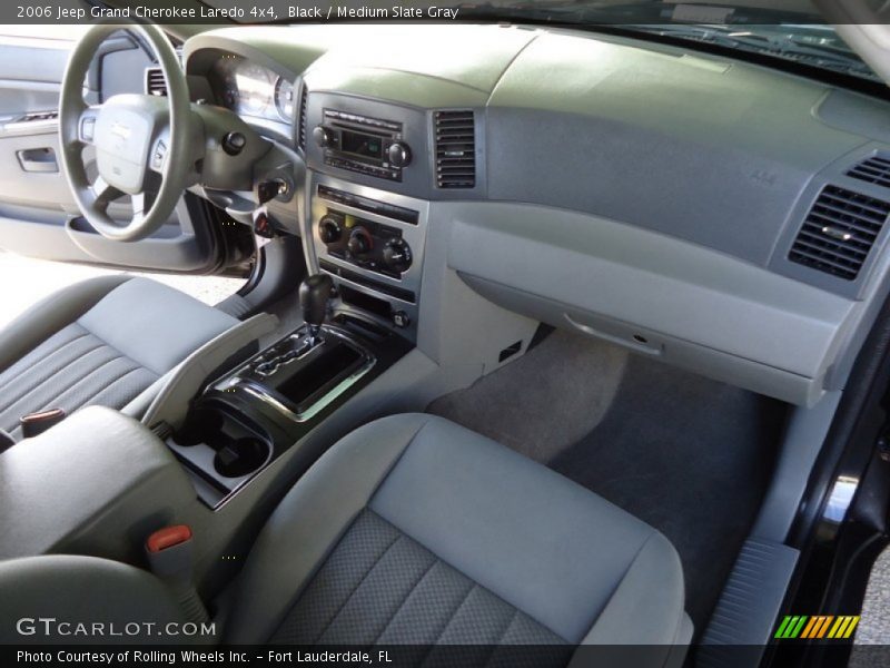 Black / Medium Slate Gray 2006 Jeep Grand Cherokee Laredo 4x4