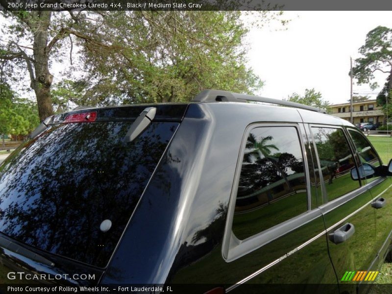 Black / Medium Slate Gray 2006 Jeep Grand Cherokee Laredo 4x4