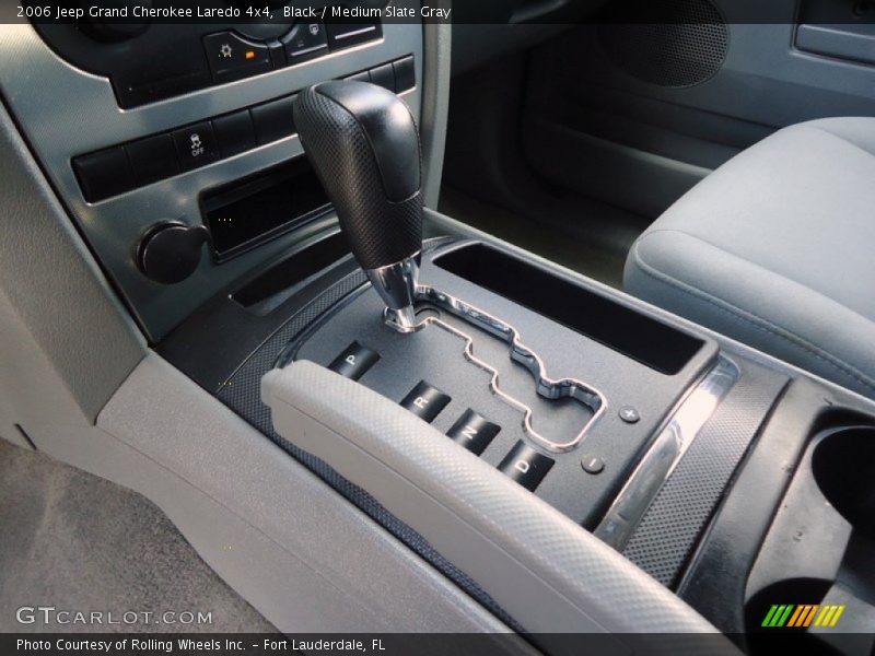Black / Medium Slate Gray 2006 Jeep Grand Cherokee Laredo 4x4