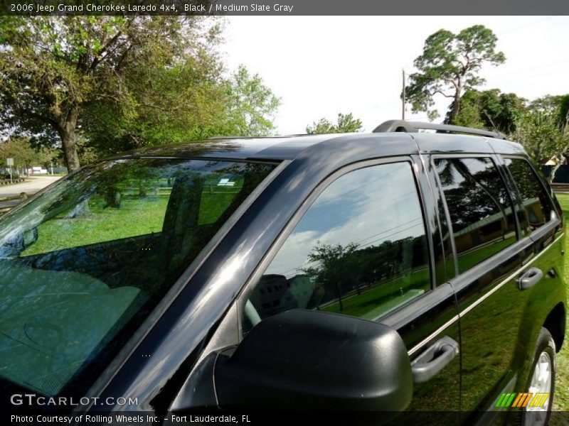 Black / Medium Slate Gray 2006 Jeep Grand Cherokee Laredo 4x4