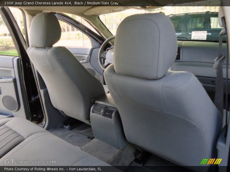 Black / Medium Slate Gray 2006 Jeep Grand Cherokee Laredo 4x4