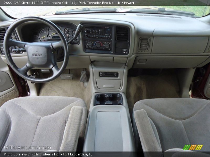 Dashboard of 2000 Sierra 1500 SLE Extended Cab 4x4
