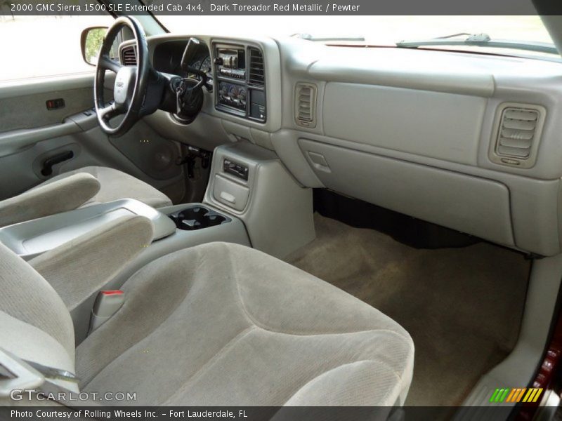 Dashboard of 2000 Sierra 1500 SLE Extended Cab 4x4