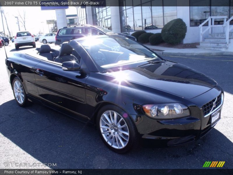 Solid Black / Off-Black 2007 Volvo C70 T5 Convertible