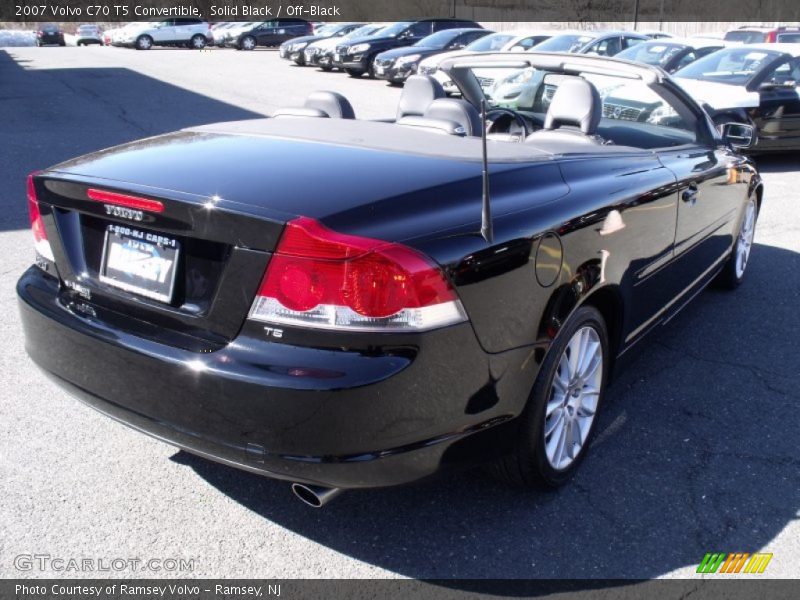 Solid Black / Off-Black 2007 Volvo C70 T5 Convertible