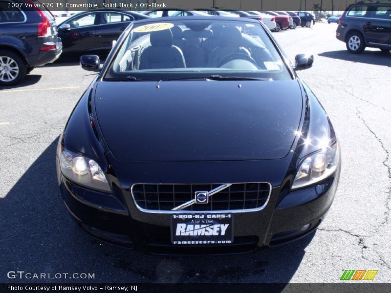 Solid Black / Off-Black 2007 Volvo C70 T5 Convertible