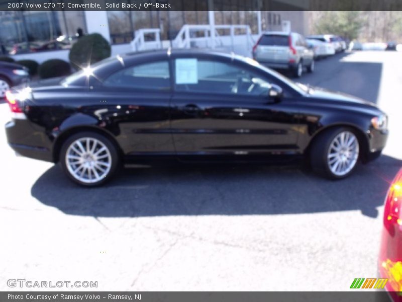 Solid Black / Off-Black 2007 Volvo C70 T5 Convertible