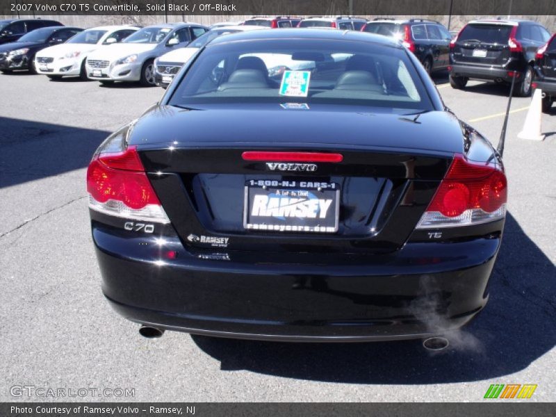 Solid Black / Off-Black 2007 Volvo C70 T5 Convertible