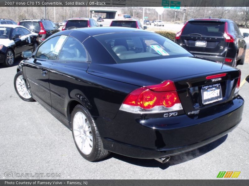 Solid Black / Off-Black 2007 Volvo C70 T5 Convertible