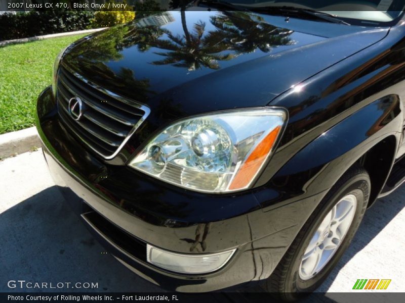 Black Onyx / Ivory 2007 Lexus GX 470