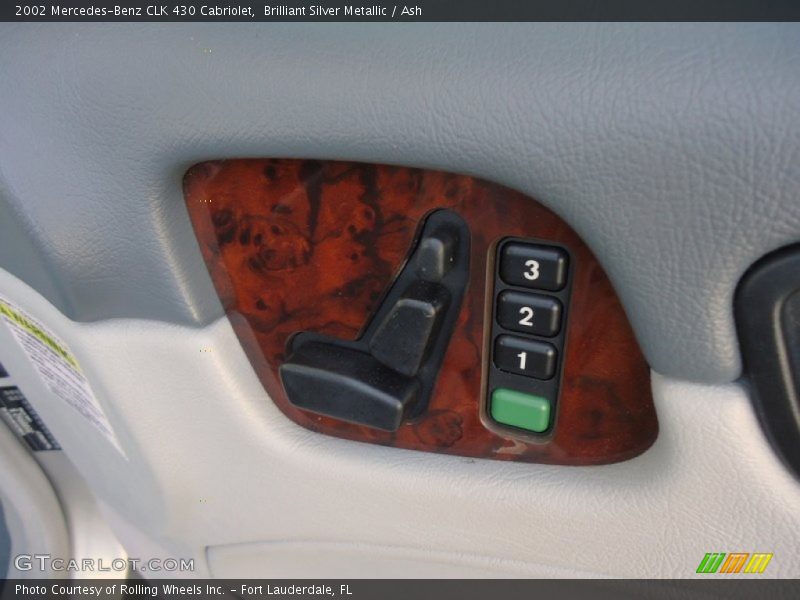 Controls of 2002 CLK 430 Cabriolet