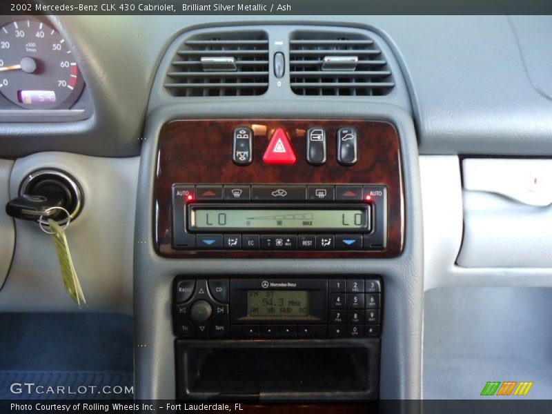 Controls of 2002 CLK 430 Cabriolet