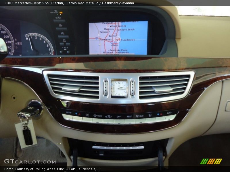 Controls of 2007 S 550 Sedan
