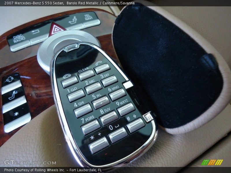 Controls of 2007 S 550 Sedan