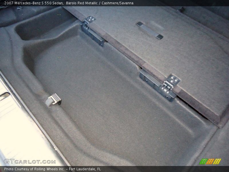 Barolo Red Metallic / Cashmere/Savanna 2007 Mercedes-Benz S 550 Sedan