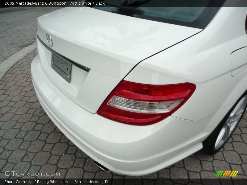 Arctic White / Black 2009 Mercedes-Benz C 300 Sport