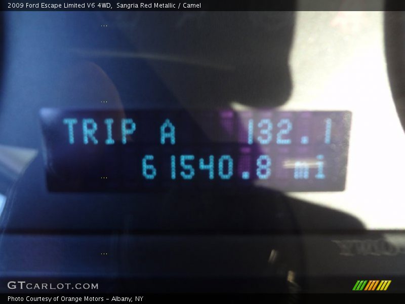 Sangria Red Metallic / Camel 2009 Ford Escape Limited V6 4WD