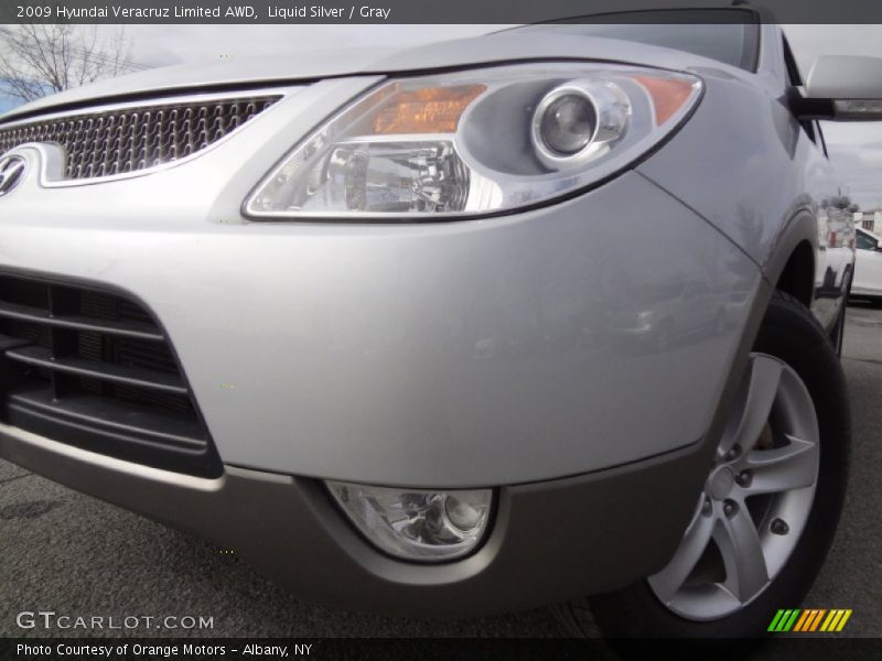Liquid Silver / Gray 2009 Hyundai Veracruz Limited AWD
