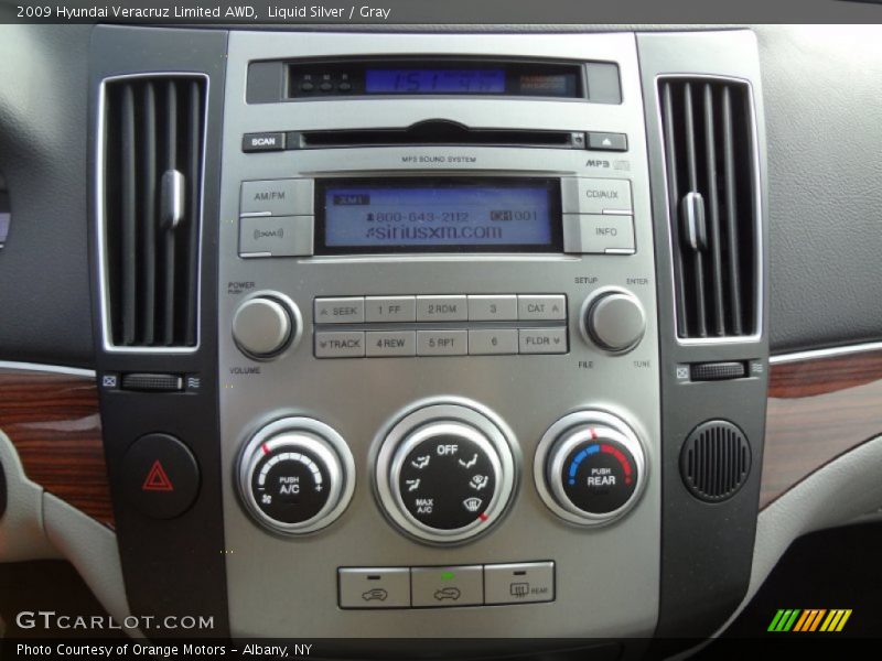 Controls of 2009 Veracruz Limited AWD