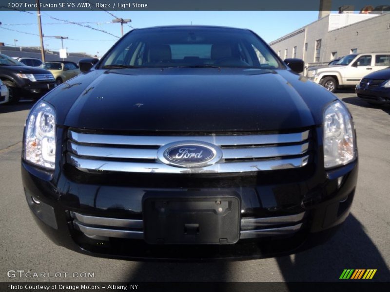 Black / Light Stone 2007 Ford Fusion SE V6 AWD