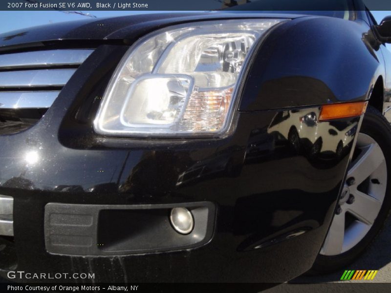 Black / Light Stone 2007 Ford Fusion SE V6 AWD