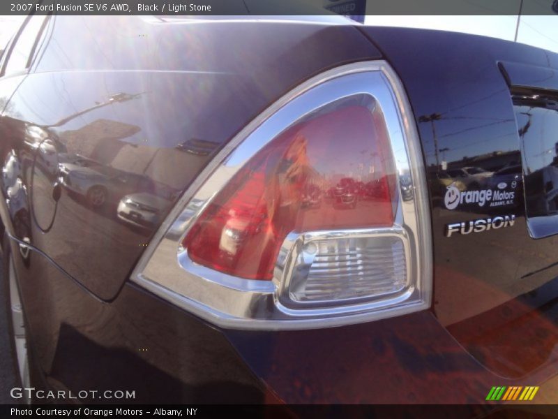 Black / Light Stone 2007 Ford Fusion SE V6 AWD