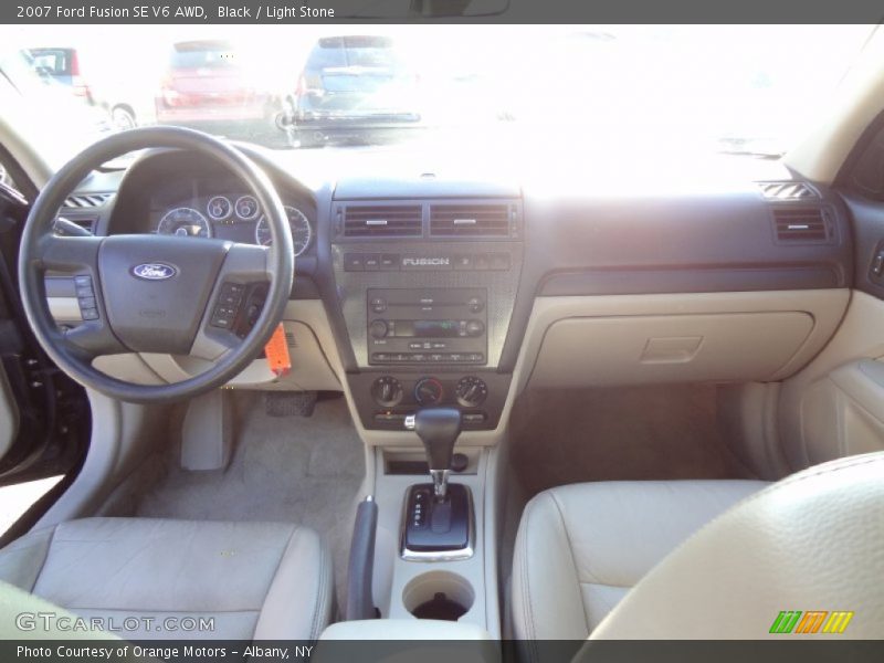 Black / Light Stone 2007 Ford Fusion SE V6 AWD