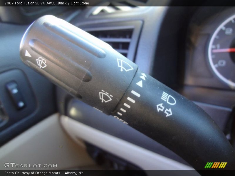 Black / Light Stone 2007 Ford Fusion SE V6 AWD