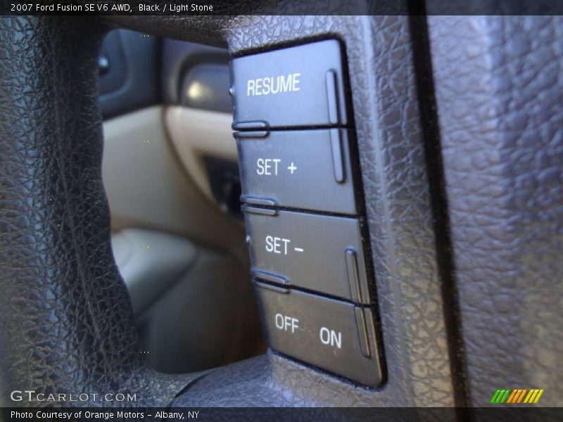 Black / Light Stone 2007 Ford Fusion SE V6 AWD