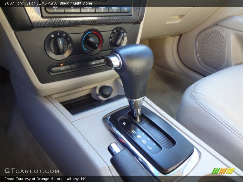 Black / Light Stone 2007 Ford Fusion SE V6 AWD