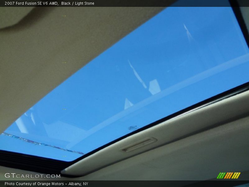 Black / Light Stone 2007 Ford Fusion SE V6 AWD