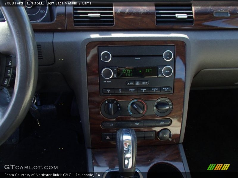 Light Sage Metallic / Camel 2008 Ford Taurus SEL