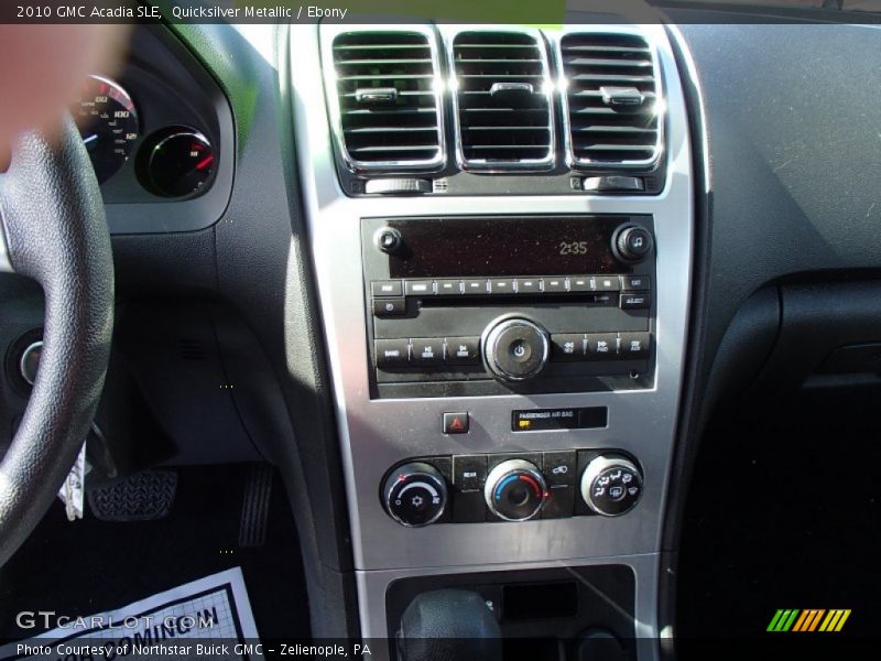 Quicksilver Metallic / Ebony 2010 GMC Acadia SLE