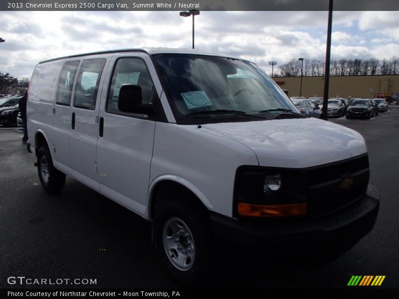 Summit White / Neutral 2013 Chevrolet Express 2500 Cargo Van