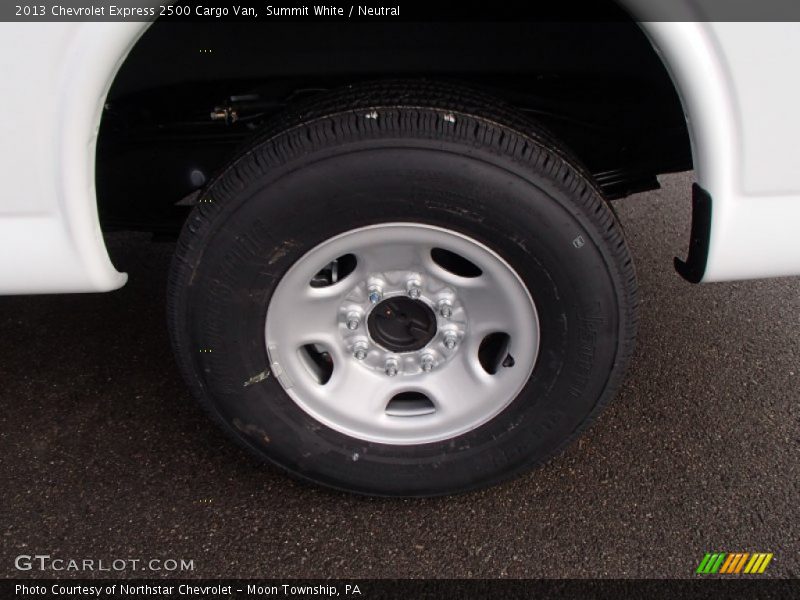 Summit White / Neutral 2013 Chevrolet Express 2500 Cargo Van