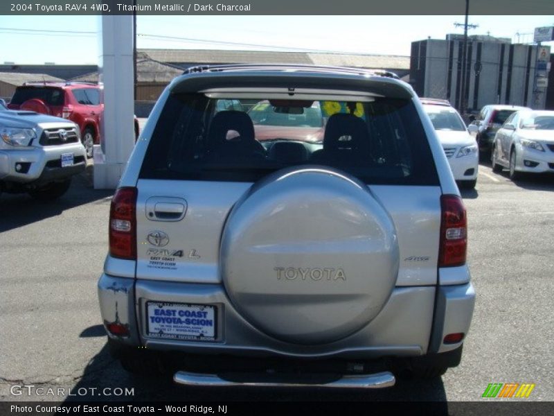 Titanium Metallic / Dark Charcoal 2004 Toyota RAV4 4WD