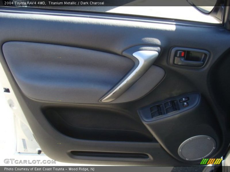Titanium Metallic / Dark Charcoal 2004 Toyota RAV4 4WD